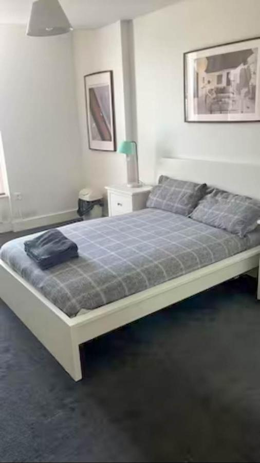Spacious Clapham Apartments لندن المظهر الخارجي الصورة