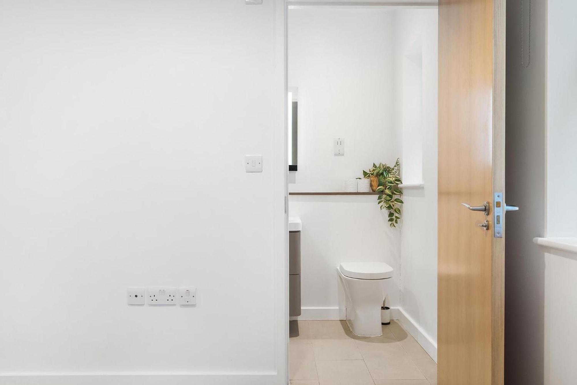 Spacious Clapham Apartments لندن المظهر الخارجي الصورة