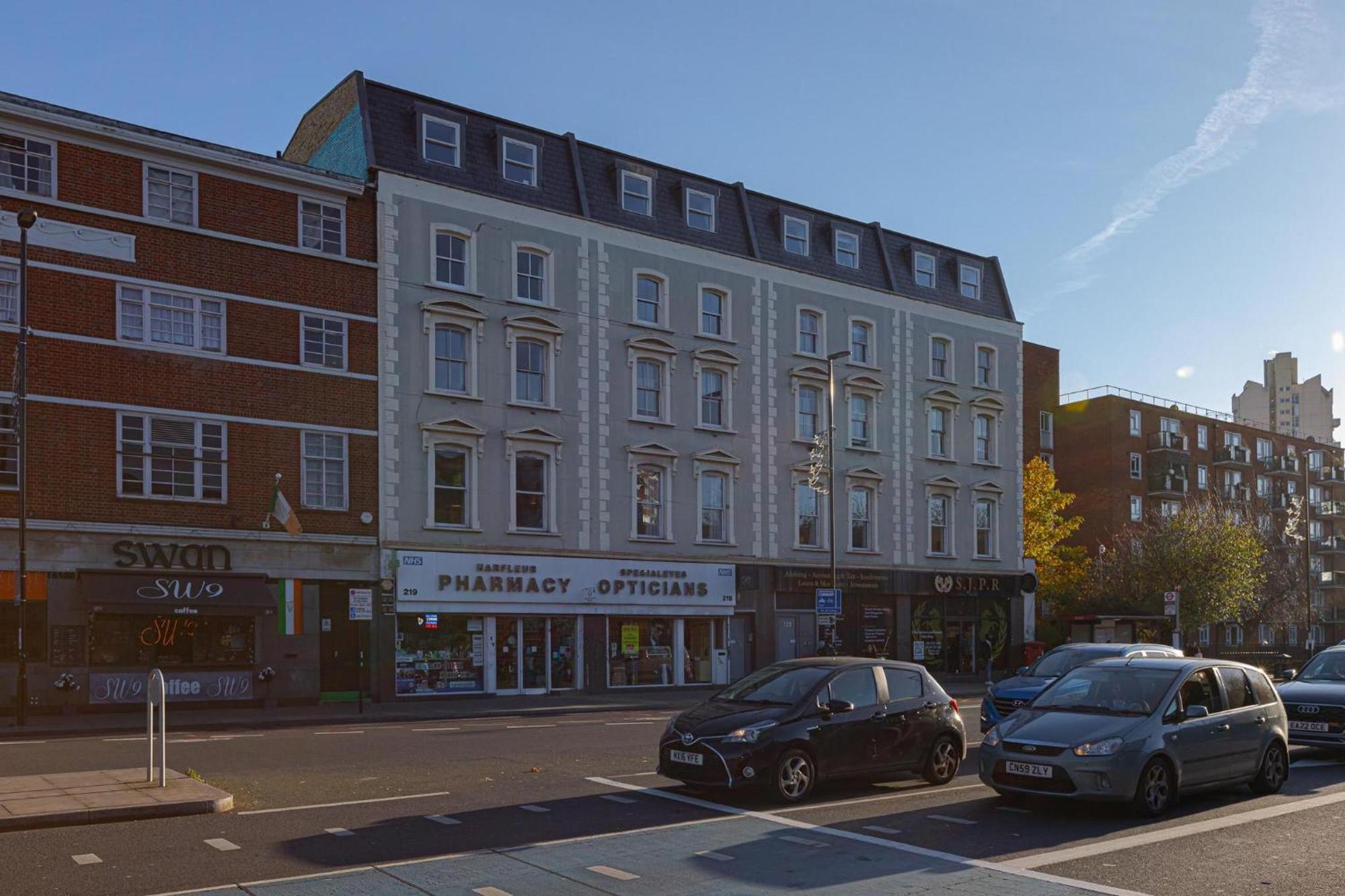 Spacious Clapham Apartments لندن المظهر الخارجي الصورة