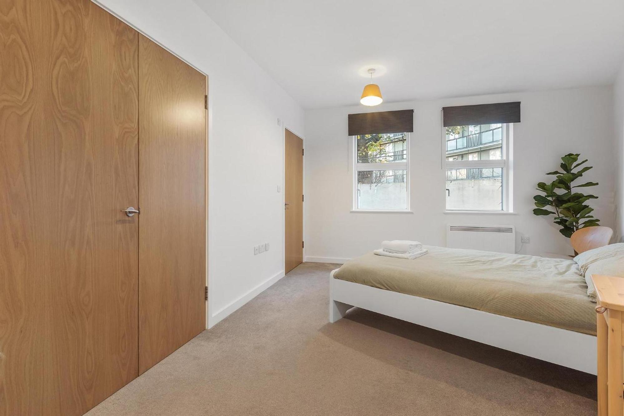 Spacious Clapham Apartments لندن المظهر الخارجي الصورة