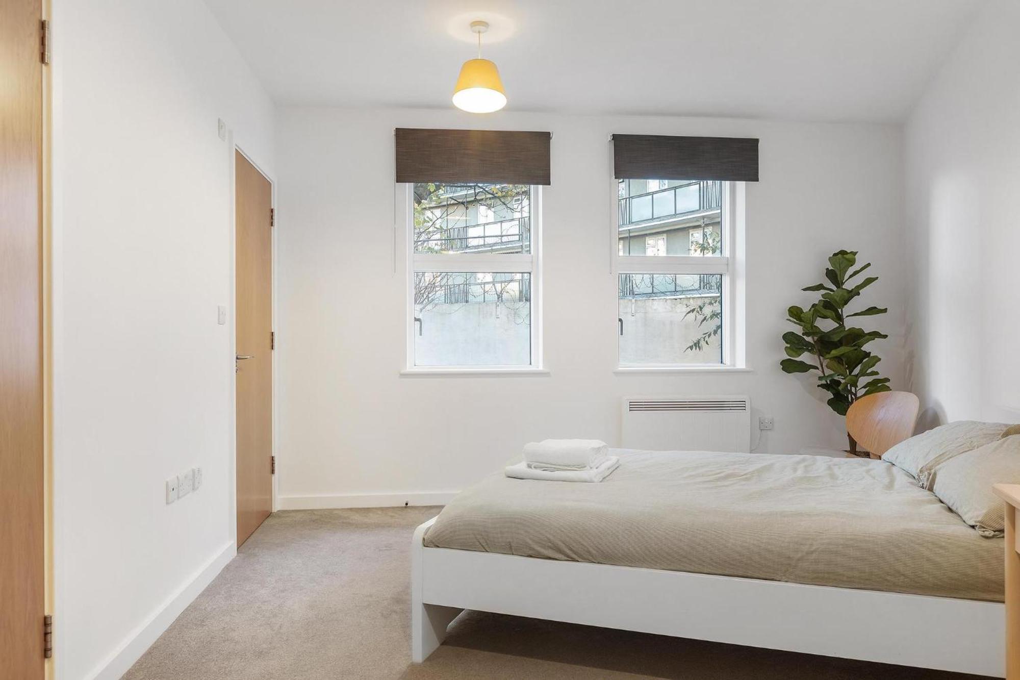 Spacious Clapham Apartments لندن المظهر الخارجي الصورة