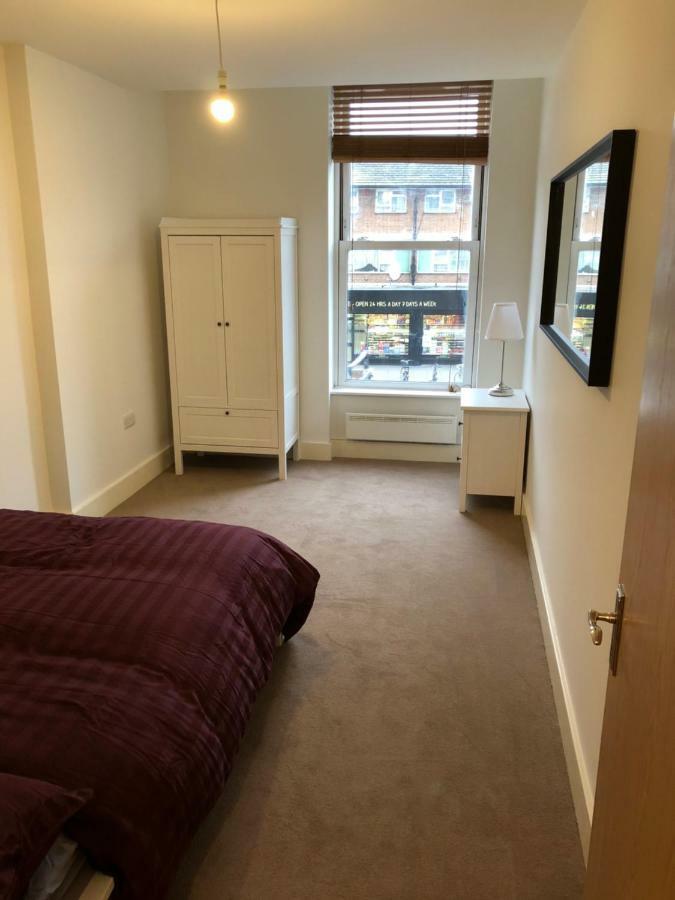 Spacious Clapham Apartments لندن المظهر الخارجي الصورة