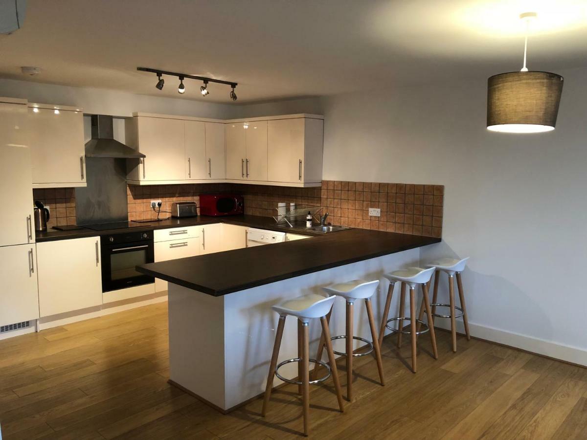 Spacious Clapham Apartments لندن المظهر الخارجي الصورة